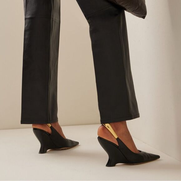 Bottega Veneta Punta 100 Leather Slingback Pumps size 37 - Picture 2 of 16